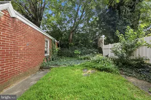 1905 Tustin St, Philadelphia, PA 19152 - Photo 22