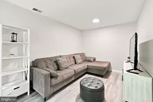 441 Tomlinson Rd, Philadelphia, PA 19116 - Photo 4