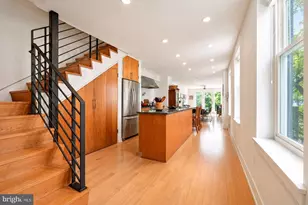 1510 Green St, Philadelphia, PA 19130 - Photo 2