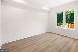 5217 Warren St, Philadelphia, PA 19131 - Photo 6