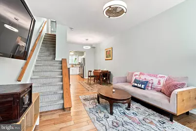 2045 S Hutchinson Street, Philadelphia, PA 19148 - Photo 2