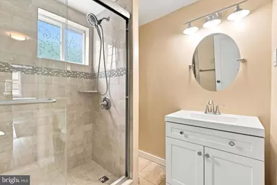 2045 S Hutchinson Street, Philadelphia, PA 19148 - Photo 14
