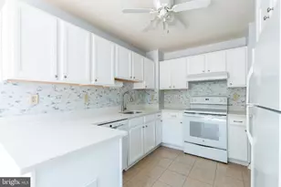307 Thyme Ln, Philadelphia, PA 19128 - Photo 6