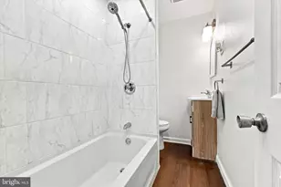 2550 Carroll St, Philadelphia, PA 19142 - Photo 22