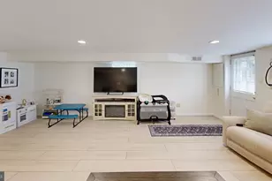 3137 Draper St, Philadelphia, PA 19136 - Photo 16