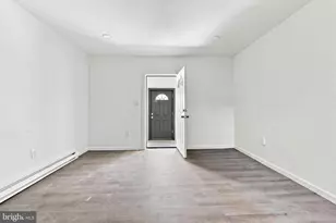 2435 Fitzgerald St, Philadelphia, PA 19145 - Photo 4