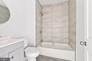 2435 Fitzgerald St, Philadelphia, PA 19145 - Photo 12