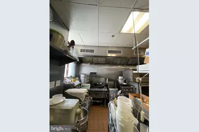 155 N 9th Street, Philadelphia, PA 19107 - Photo 6