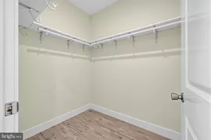 425 W Thompson St, Philadelphia, PA 19122 - Photo 24
