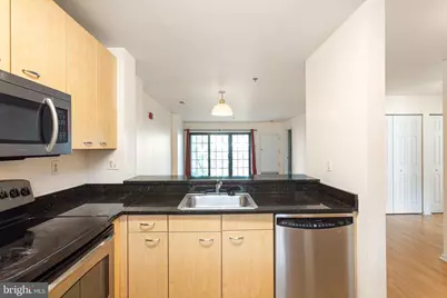 2 Leverington Avenue #38, Philadelphia, PA 19127 - Photo 4