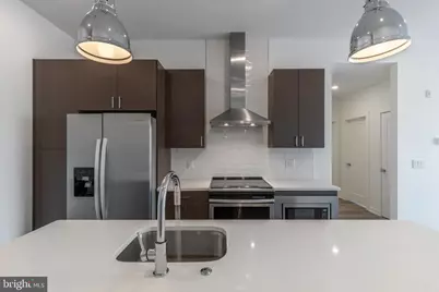 710 N 16th Street #207, Philadelphia, PA 19130 - Photo 4