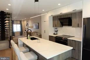 166 W Laurel St, Philadelphia, PA 19123 - Photo 32