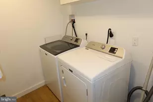 166 W Laurel St, Philadelphia, PA 19123 - Photo 18