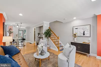 2062 Saint Albans Street, Philadelphia, PA 19146 - Photo 6