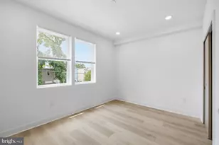 2237 N 16th St, Philadelphia, PA 19132 - Photo 4