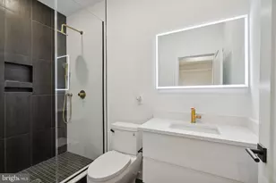 1623 Christian St, Philadelphia, PA 19146 - Photo 16