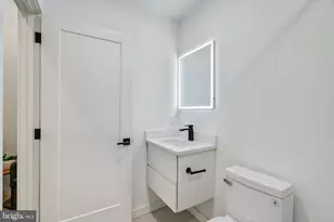 1623 Christian St, Philadelphia, PA 19146 - Photo 24