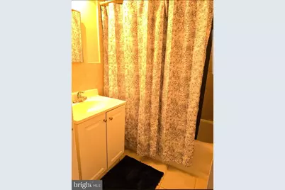 1324 Locust Street #1428, Philadelphia, PA 19107 - Photo 10