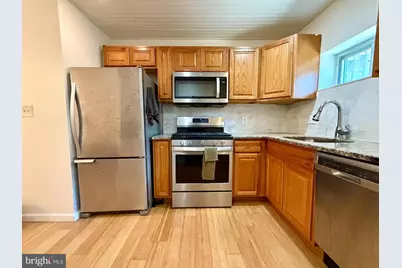 2018 S Croskey Street, Philadelphia, PA 19145 - Photo 6