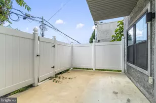 1005 N Marshall St, Philadelphia, PA 19123 - Photo 14