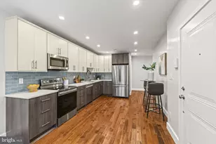 1005 N Marshall St, Philadelphia, PA 19123 - Photo 2