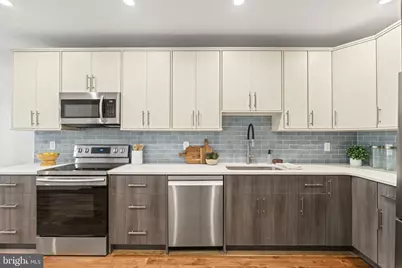 1005 N Marshall Street #1, Philadelphia, PA 19123 - Photo 4