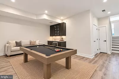 2542 Graduate Square, Philadelphia, PA 19146 - Photo 16