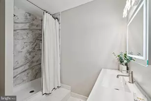 1911 Pemberton St, Philadelphia, PA 19146 - Photo 14