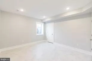 1906 E York St, Philadelphia, PA 19125 - Photo 18
