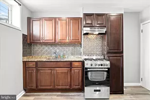 2645 Webb St, Philadelphia, PA 19125 - Photo 4