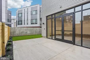 1731 Tilghman St, Philadelphia, PA 19122 - Photo 18