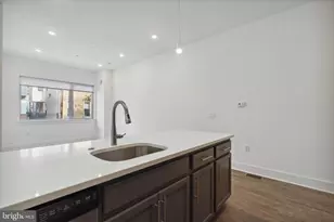 1328 N Franklin St, Philadelphia, PA 19122 - Photo 8
