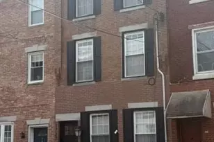 1727 S 4th St, Philadelphia, PA 19148 - Photo 2