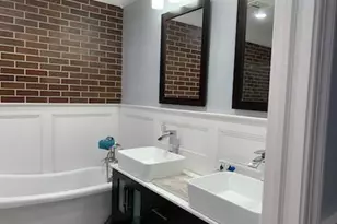 1727 S 4th St, Philadelphia, PA 19148 - Photo 10