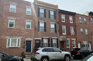 1727 S 4th St, Philadelphia, PA 19148 - Photo 2