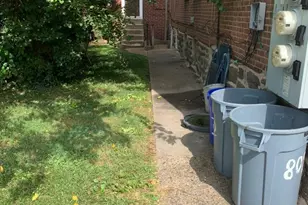 8022 Pine Rd, Philadelphia, PA 19111 - Photo 2
