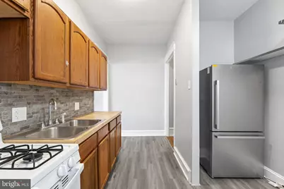 246 W Abbottsford Avenue, Philadelphia, PA 19144 - Photo 18
