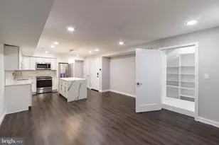 749 N 20th St, Philadelphia, PA 19130 - Photo 16