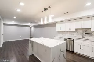 749 N 20th St, Philadelphia, PA 19130 - Photo 18