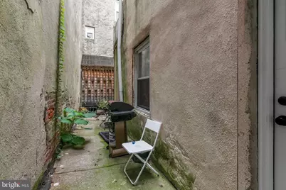802 S 4th Street #1, Philadelphia, PA 19147 - Photo 12
