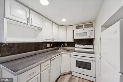 2659 Daphne Road, Philadelphia, PA 19131 - Photo 24