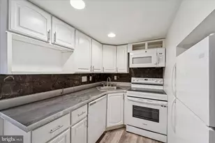 2659 Daphne Rd, Philadelphia, PA 19131 - Photo 24