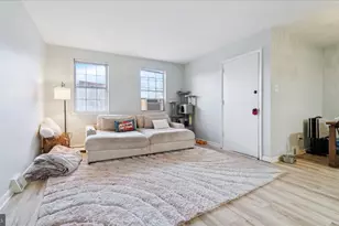 2659 Daphne Rd, Philadelphia, PA 19131 - Photo 2