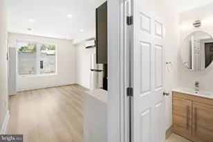 5217 Warren St, Philadelphia, PA 19131 - Photo 2