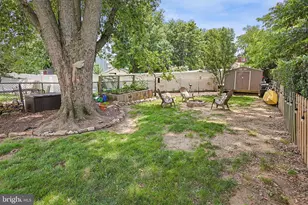 9916 S Canterbury Rd, Philadelphia, PA 19114 - Photo 24