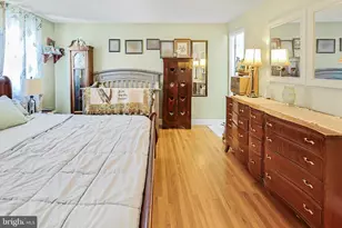 9916 S Canterbury Rd, Philadelphia, PA 19114 - Photo 14