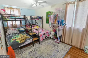 9916 S Canterbury Rd, Philadelphia, PA 19114 - Photo 16