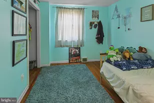 9916 S Canterbury Rd, Philadelphia, PA 19114 - Photo 18