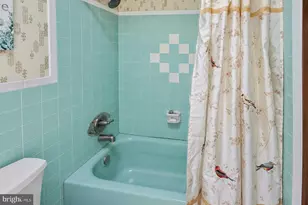 9916 S Canterbury Rd, Philadelphia, PA 19114 - Photo 14