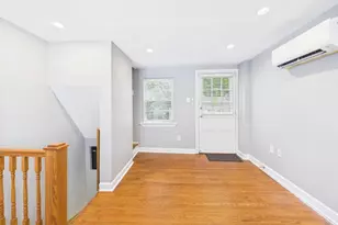 918 Waverly St, Philadelphia, PA 19147 - Photo 8